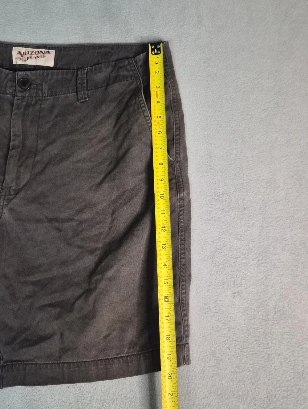Grey Arizona jeans co baggy shorts size mens 38W